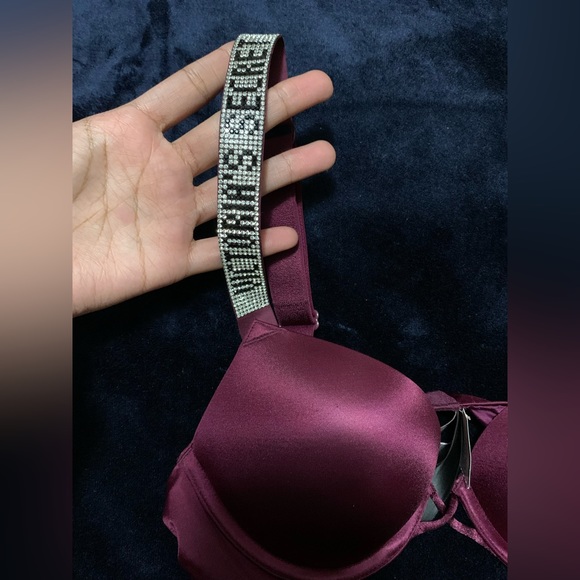 Victoria Secret Bombshell Push-up Shine Strap Bra - Picture 2 of 4